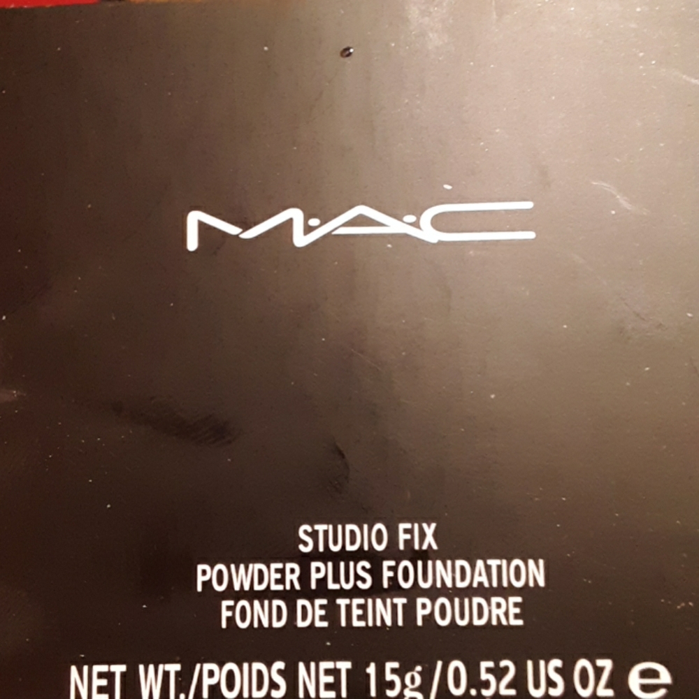 Mac studio fix powder foundation NC55